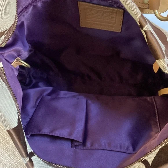 Coach Authentic Signature Slim Carly - Picture 3 of 4